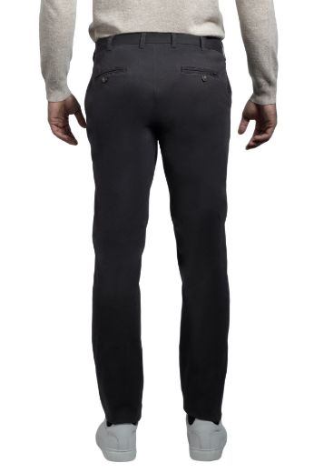 Immagine di PANTALONE INFORMALE  MODELLO CHINO IN COTONE  TWILL, TINTA UNITA, VESTIBILITA' REGULAR