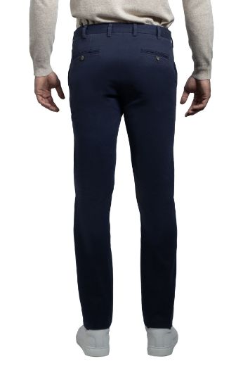 Immagine di PANTALONE INFORMALE  MODELLO CHINO IN COTONE  TWILL, TINTA UNITA, VESTIBILITA' REGULAR